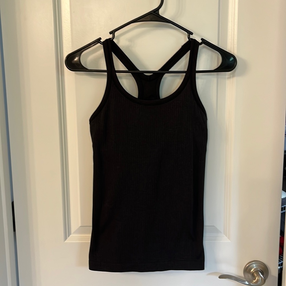 Lululemon tank. Size 4.